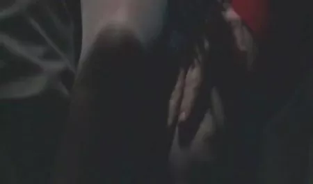 페 명,간호사 비닐은 포르노 비디오와 유명 인사 집 전화