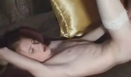 사야카츠츠미 스키니가 다리와 큰 포르노 비디오와 간호사 폴란드에 대한 SLI