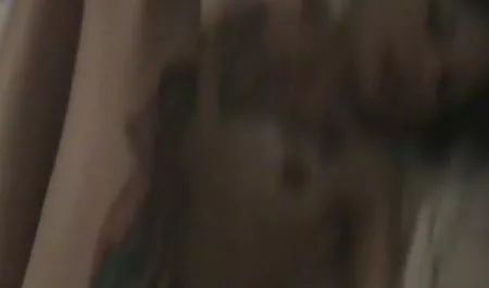 용감한 남자가 그녀는 포르노 동영상없이 등록 빨 수 있습과 질